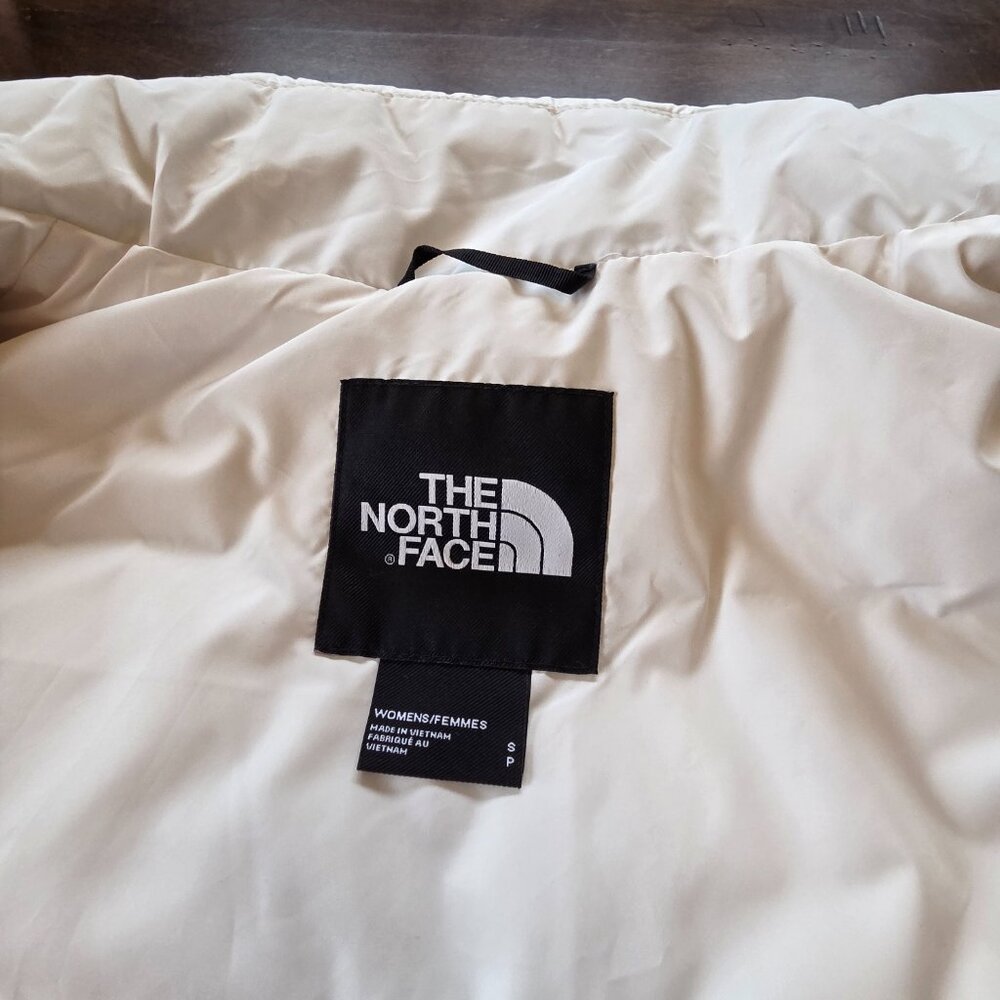 The North Face White Puffer Vest - Picture 6 of 10
